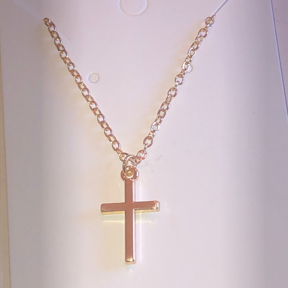 Elegant Gold Tone Cross Pendant Necklace - Picture 2 of 5